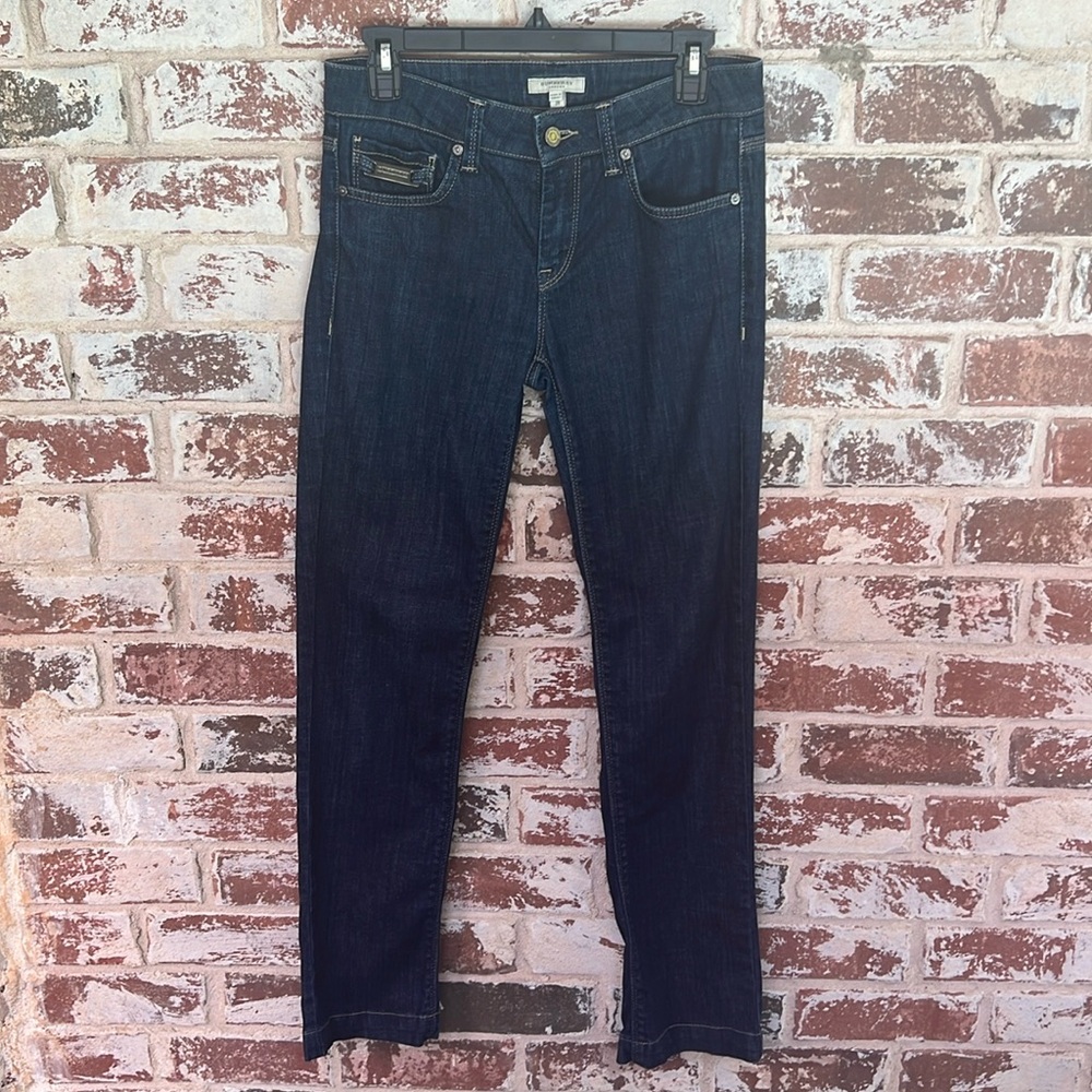 BURBERRY. JEANS